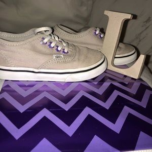 Toddler girls Vans tan and Purple Heart Shoes